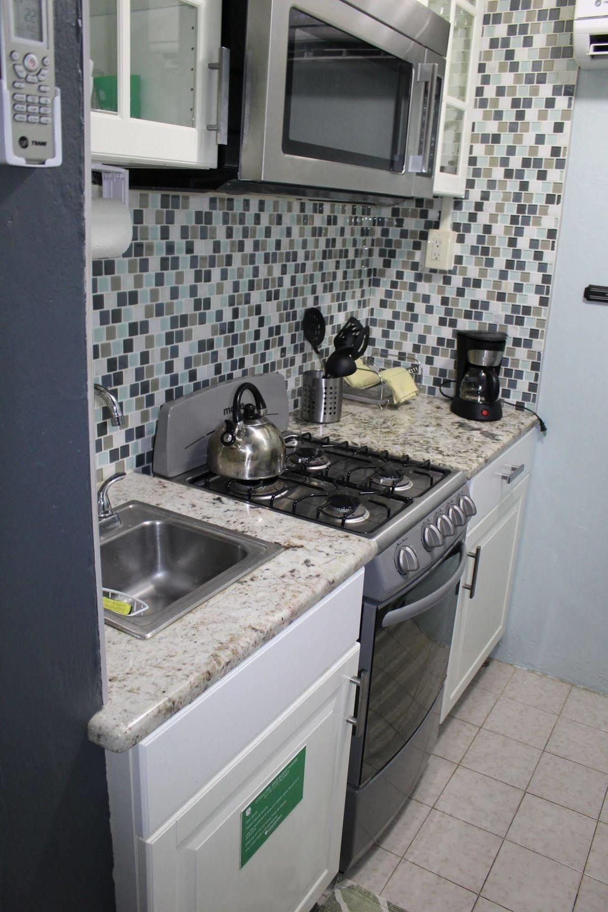 Lower Price, More Style, Discount Studio In San Juan,Pr, Beach, Free Bikes (Adults Only) Экстерьер фото